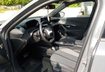 Peugeot 2008 II SUV Facelifting 1.2 PureTech 130KM 2024 Peugeot 2008 Okazja 1.2 Benzyna 130KM, zdjęcie 28