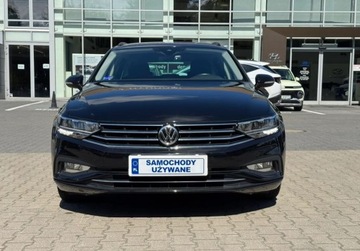 Volkswagen Passat B8 Variant Facelifting 2.0 TSI 190KM 2019 Volkswagen Passat 2.0 DSG 190KM Salon Polska Serwisy ASO FV23 2.0 Benzyna, zdjęcie 29