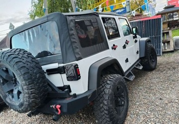 Jeep Wrangler III Unlimited Facelifting 3.6 V6 286KM 2012 Jeep Wrangler Jeep Wrangler 3.6 Benzyna 286KM, zdjęcie 21