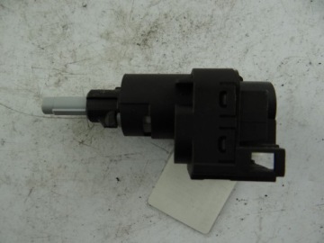 Schalter Leuchten STOP SKODA OCTAVIA II 22822 F