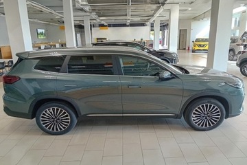 Chery Tiggo 8 SUV 1.6 T-GDI 147KM 2025 CHERY TIGGO 8 Comfort 1.6 T-GDI DCT Suv 147KM 2025, zdjęcie 3