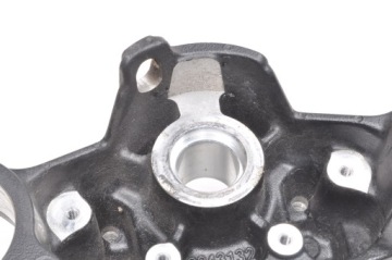 TRIUMPH TRIDENT ВЕРХНЯЯ ПОЛКА 21R 2043132