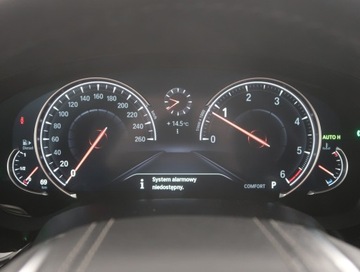 BMW Seria 5 F10-F11 Touring Facelifting 520d 190KM 2017 BMW 5 520d xDrive, Salon Polska, Serwis ASO, zdjęcie 10