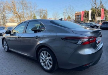 Toyota Camry IX Sedan 2.5 Hybrid Dynamic Force 218KM 2021 Toyota Camry salon Polska, FV-VAT 23, serwis ASO, Gwarancja 2.5 Hybryda, zdjęcie 29