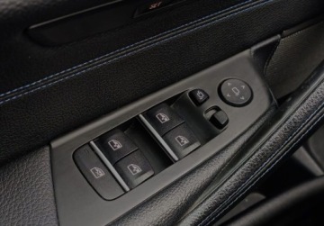 BMW Seria 5 G30-G31 Limuzyna 530i 252KM 2020 BMW Seria 5 2.0 PB 252KM AT XDRIVE M Sport FV23 Salon PL Serwis ASO Gwaran, zdjęcie 34