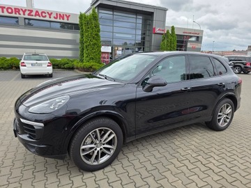 Porsche Cayenne II SUV Facelifting 4.2 D 385KM 2016 PORSCHE CAYENNE (92A) 4.2 S Zadbany, zdjęcie 6