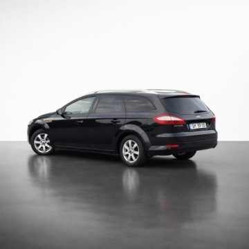 Ford Mondeo IV Kombi 2.0 Duratorq TDCi DPF 140KM 2008 Ford Mondeo Mk4 2.0 TDCi Viva Titanium, zdjęcie 10