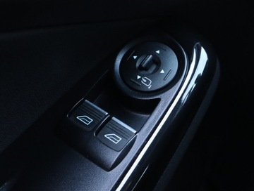 Ford Fiesta VII Hatchback 3d Facelifting 1.0 EcoBoost 100KM 2016 Ford Fiesta 1.0 EcoBoost, Salon Polska, zdjęcie 16