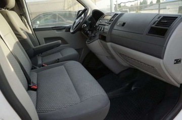 Volkswagen Caravelle T5 Caravelle Facelifting długi rozstaw osi 2.0 TDI 140KM 2010 Volkswagen Caravelle 2.0 TDI CR 140 KM, 9osob, Klima, Long, GWARANCJA 2.0, zdjęcie 19