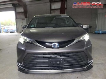 Toyota Sienna III 2022