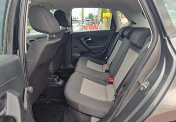 Volkswagen Polo V Hatchback 5d 1.2 70KM 2009 Volkswagen Polo Benzynkasuper stanlady i zadbany 1.2 Benzyna 70KM, zdjęcie 13
