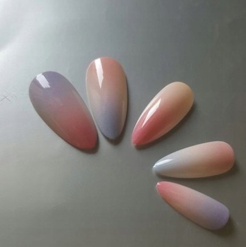 Paznokcie Sztuczne Tipsy Almond Ombre Różowe z Klejem 24szt