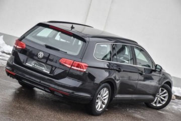 Volkswagen Passat B8 Variant 2.0 TDI 190KM 2015 Volkswagen Passat Variant VW PASSAT 2.0TDI 190KM DSG NAVI HAK Masaze Gwara, zdjęcie 6