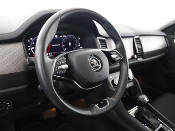 Skoda Kodiaq I SUV Facelifting 2.0 TDI SCR 150KM 2023 Skoda Kodiaq Panorama ! HAK | Tempomat ! Podgrzewa, zdjęcie 6