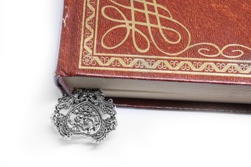 ЗАКЛАДКА ДЛЯ КНИГИ на любой случай, ОТЛИЧНЫЙ ПОДАРОК ​​для нее и для него.