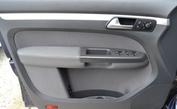 Volkswagen Touran II 1.6 TDI 105KM 2014 Volkswagen Touran Bezwypadkowy - Serwis - OPLACONY - Bez Korozji 1.6 105KM, zdjęcie 19