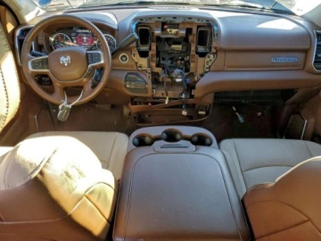  RAM 3500 Laramie 2023 6.7 Diesel 370KM, zdjęcie 8