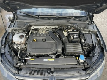 Volkswagen Golf VIII Variant 1.5 eTSI 150KM 2024 Volkswagen Golf PL Automat Kamera Pamięć Podgrz., zdjęcie 16