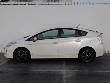 Toyota Prius III Hatchback 1.8 HSD 136KM 2011 Toyota Prius 1.8 VVT-i HSD, Salon Polska, zdjęcie 2