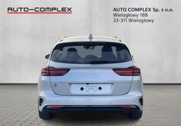 Kia Ceed III Kombi Facelifting 1.5 T-GDI 140KM 2024 Kia Ceed Kia Ceed 1.5 T-GDI M 1.5 Benzyna 140KM, zdjęcie 3