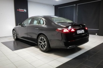 Mercedes Klasa E W214 Sedan 2.0 200 204KM 2024 Mercedes E 200 4Matic*Salon Polska*Pakiet, zdjęcie 9