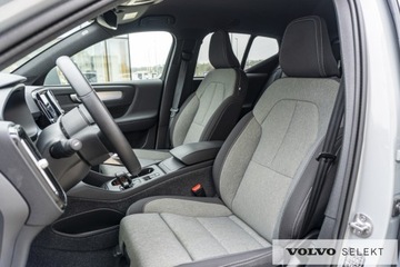Volvo XC40 Crossover Facelifting 2.0 B4 197KM 2024 Volvo XC 40 Volvo XC40 B4 197KM FV23% - Gwaranacja, zdjęcie 13