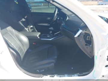 BMW Seria 3 G20-G21 2020 BMW Seria 3 330i xDrive 2020 2.0 Benzyna 255KM, zdjęcie 5