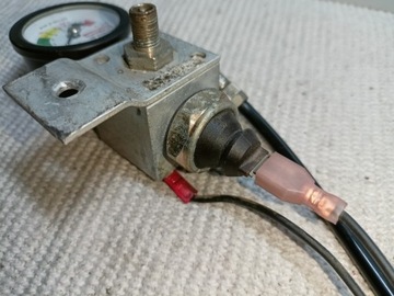 Манометр Манометр Пневматика Chrysler Voyager IV Caravan 7BAR 100