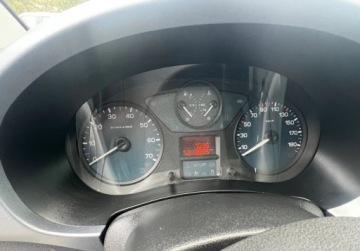 Citroen Berlingo II 2009 Citroen Berlingo 1.6 Benzyna 5 Osob, Klimatyzacja Elektryczne szyby Radio, zdjęcie 8