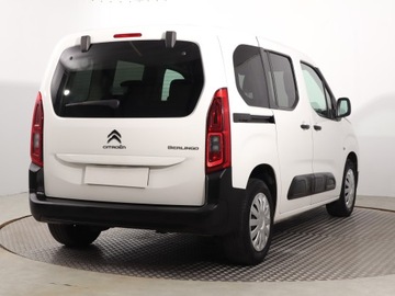 Citroen Berlingo III Osobowy M 1.2 PureTech 110KM 2019 Citroen Berlingo 1.2 PureTech, Salon Polska, zdjęcie 4