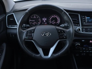 Hyundai Tucson III SUV 1.7 CRDI 115KM 2015 Hyundai Tucson 1.7 CRDi, Salon Polska, Klima, zdjęcie 18