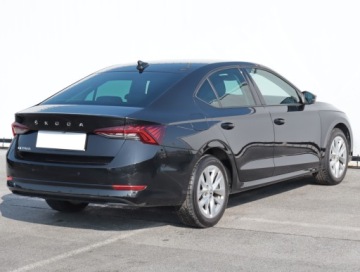 Skoda Octavia III Liftback Facelifting 1.5 TSI ACT 150KM 2020 Skoda Octavia 1.5 TSI, Salon Polska, zdjęcie 4