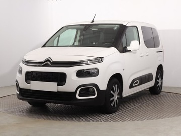 Citroen Berlingo III Osobowy M 1.5 BlueHDi 102KM 2019 Citroen Berlingo 1.5 BlueHDi, Salon Polska, zdjęcie 1