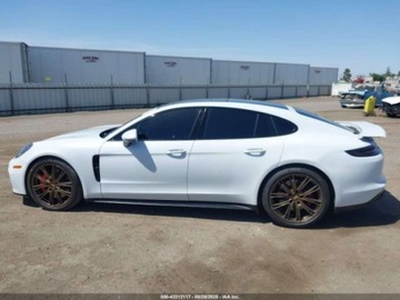 Porsche Panamera II 2019 Porsche Panamera GTS 2019 4.0l 4.0 Benzyna 453KM, zdjęcie 2