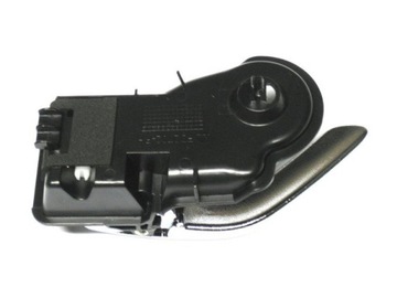 РУЧКА ВНУТРЕННЯЯ ХРОМИРОВАННАЯ ПРАВАЯ Mazda Tribute 2001-