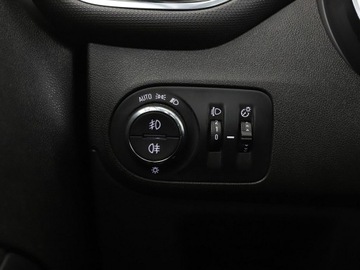 Opel 2017 Opel Crossland X 1.2T INNOVATION Klimatyzacja, zdjęcie 35