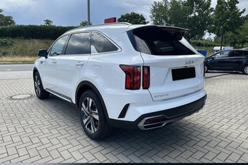 Kia Sorento IV SUV PHEV Facelifting  1.6 T-GDI PHEV 265KM 2023 Kia Sorento 1.6 T-GDI PHEV Prestige Line 4WD aut 7os. 265KM, zdjęcie 4