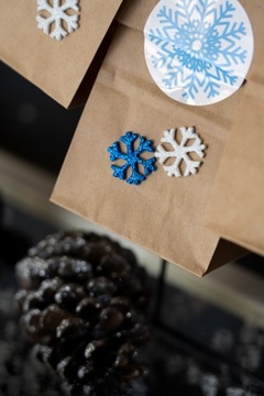 Адвент-календарь в стиле ЭКО Сумочки с зажимами.