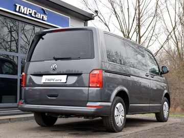 Volkswagen Caravelle T5 Caravelle Facelifting długi rozstaw osi 2.0 TDI 140KM 2013 Volkswagen Caravelle 9cio osobowa_HAK 2.0 Diesel 141KM, zdjęcie 13