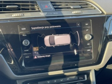 Volkswagen Touran III 1.4 TSI 150KM 2017 Volkswagen Touran 1.4 TSI 150KM, Sound, zdjęcie 19