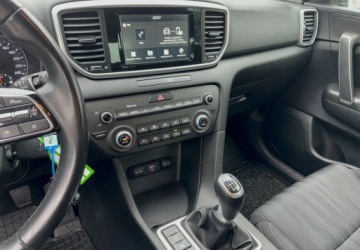 Kia Sportage IV SUV Facelifting 1.6 GDI 132KM 2020 Kia Sportage 1.6 GDI 132 KM 6 bieg manual L 1.6 Benzyna 132KM, zdjęcie 18