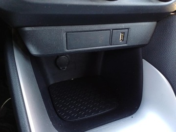 Toyota Yaris IV Hatchback 1.5 Dynamic Force 125KM 2023 Toyota Yaris 1,5-Dual-VVT-iE IV (2020-) 1,5-Dual-V, zdjęcie 12