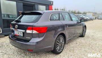Toyota Avensis III Sedan Facelifting 2015 1.8 Valvematic 147KM 2015 Toyota Avensis 1.8BENZ manual Navi kamera climatronic 100 bezwypadek 1.8, zdjęcie 6