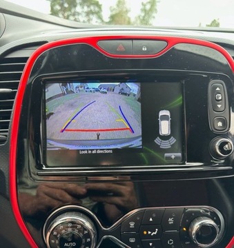 Renault Captur I Crossover 1.2 TCe EDC 120KM 2015 Renault Captur Bogata wersja wyposazenia Helly Hansen 1.2 Benzyna 120KM, zdjęcie 16