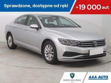 Volkswagen Passat B8 Limousine Facelifting 1.5 TSI EVO 150KM 2020 VW Passat 1.5 TSI, Salon Polska, Automat, Navi