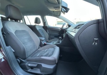 Volkswagen Golf VII Variant Facelifting 1.6 TDI-CR DPF BMT 115KM 2018 Volkswagen Golf Variant Comfortline Pakiety, ACC, ergoActive z masazem, G, zdjęcie 15