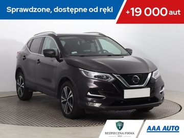 Nissan Qashqai II Crossover Facelifting 1.2 DiG-T 115KM 2018 Nissan Qashqai 1.2 DIG-T, Salon Polska