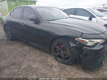 Alfa Romeo Giulia II 2017 Alfa Romeo Giulia 2017 Alfa Romeo Giulia AWD Benzyna 280KM, zdjęcie 7