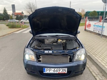 Opel Vectra C Sedan 2.2 ECOTEC 147KM 2003 Opel Vectra XENONY KLIMATYZACJA KOMPUTER 147 KONI ALUFELGI ZAREJESTROWANY, zdjęcie 16