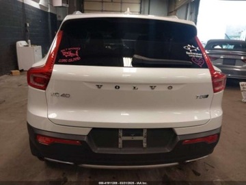 Volvo XC40 Crossover 2.0 T5 247KM 2018 Volvo XC 40 2019 VOLVO XC40 T5 INSCRIPTION 2.0 Benzyna 248KM, zdjęcie 9